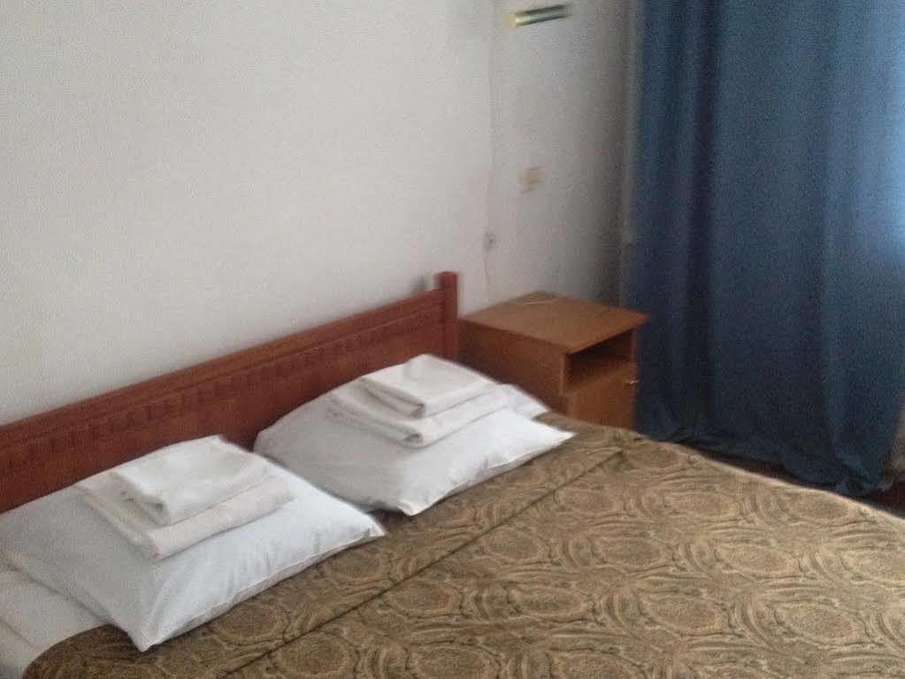 Kolos Hotel Obolon Κίεβο Εξωτερικό φωτογραφία